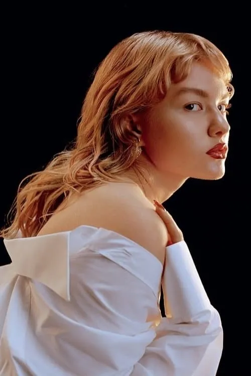 ?????? ????????? ha trabajado con Ulyana Dobrovskaya en 1 ocasiones