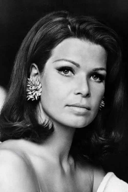 Uta Levka interpretando a Teddy