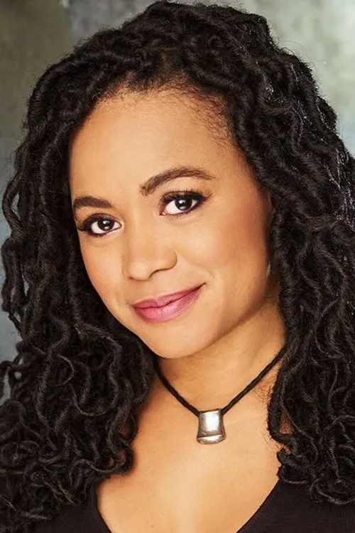 Valarie Rae Miller — personaje: Cynthia McEachin