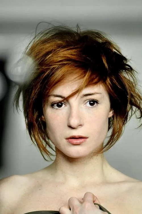 Valentina Bartolo interpretando a Melissa