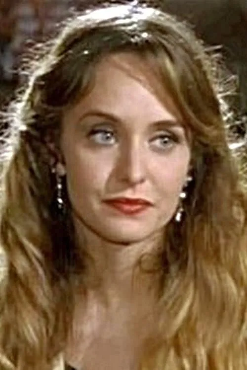 Valentina Holtkamp interpretando a Micol