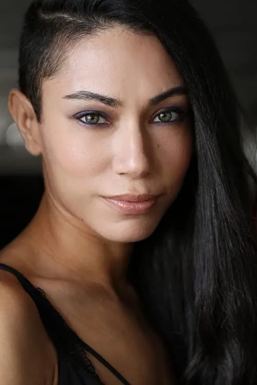 Adrian Enrique Hernandez ha trabajado con Valerie LeBlanc en 1 ocasiones