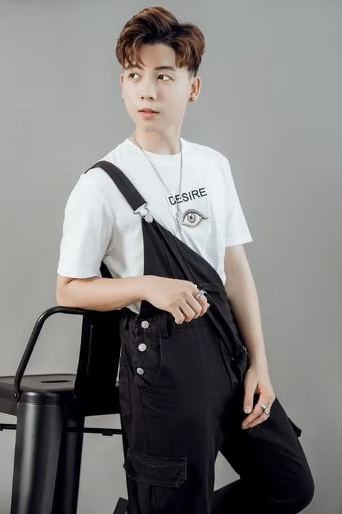 Văn Võ Ngọc Nhân — personaje: C?u Hai