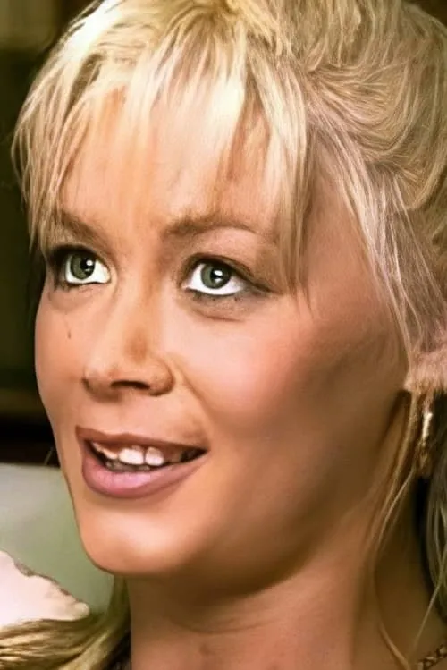 Emy George ha trabajado con Vanessa d'Angely en 1 ocasiones