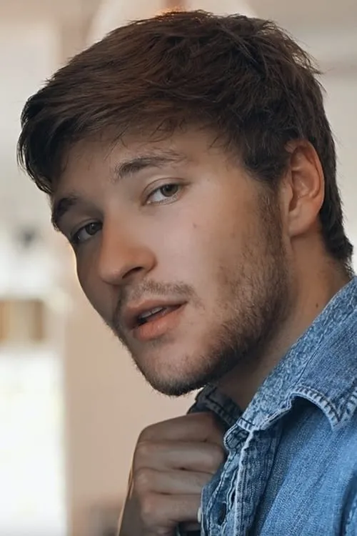 Geneva Maccarone ha trabajado con Vasili Loparnos en 1 ocasiones