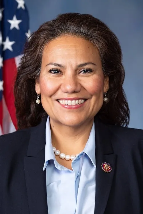 Veronica Escobar — personaje: Self