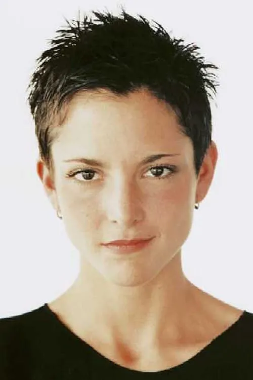 Veronica Segura interpretando a Lucy