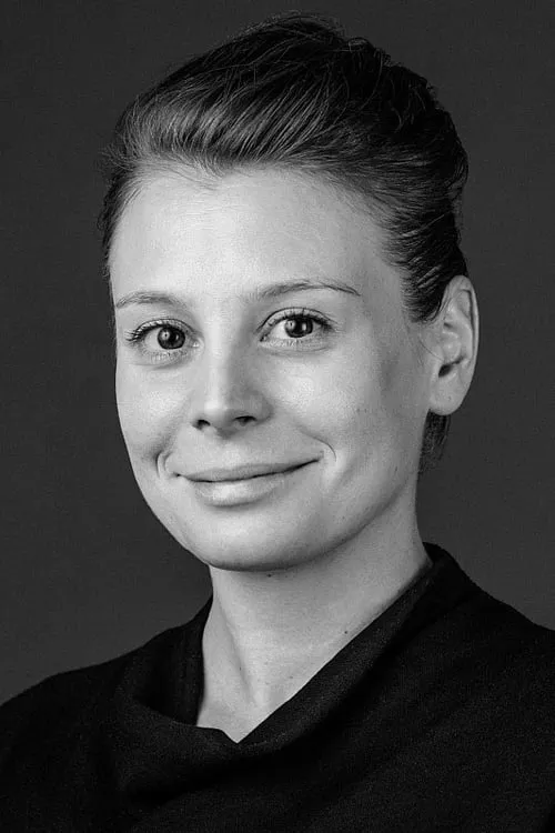 Veronika Lazorčáková en su biografía y filmografía