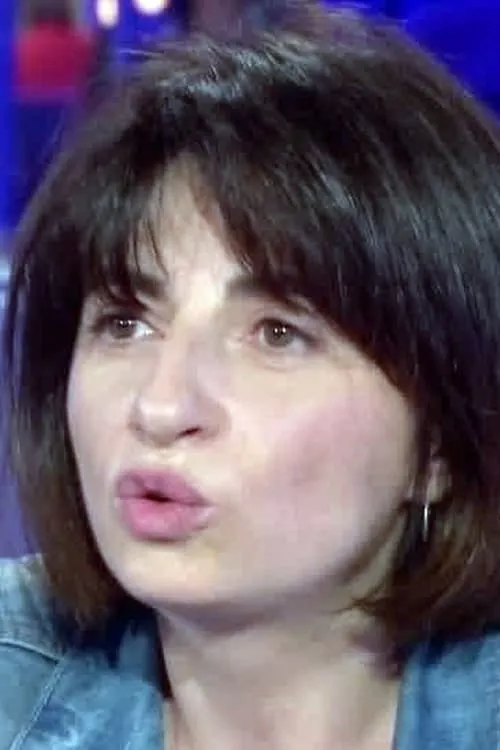 Clémence Lassalas ha trabajado con Véronique Poulain en 1 ocasiones