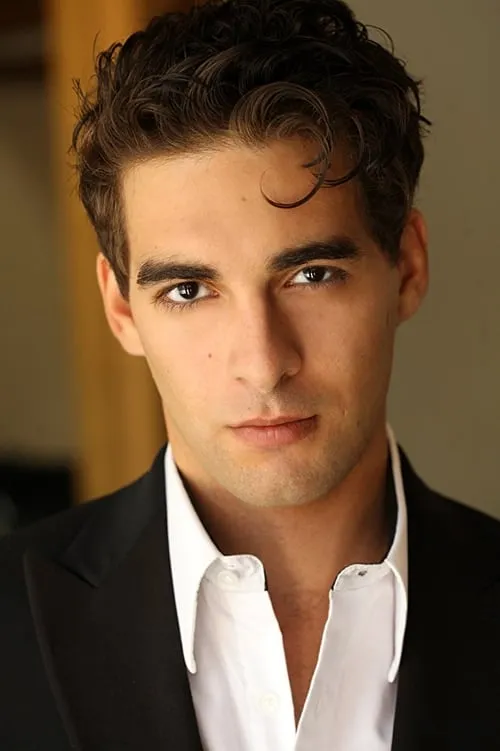 Peter Lucas ha trabajado con Vic Bagratuni en 1 ocasiones