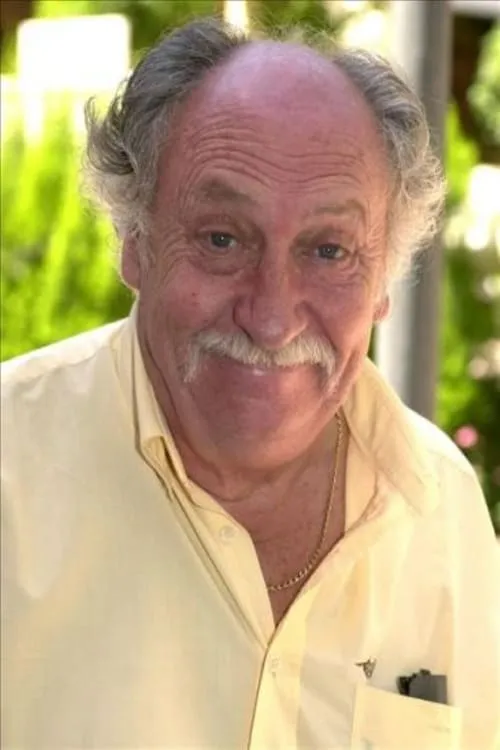 Vicente Haro interpretando a Don Vicente