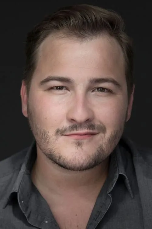 Victhor Börrén Dias interpretando a 