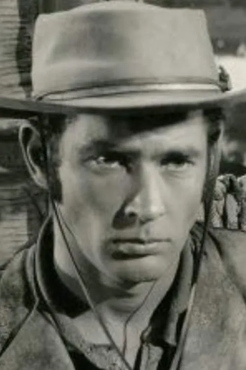 Salvadore Barroga ha trabajado con Victor Cutler en 1 ocasiones