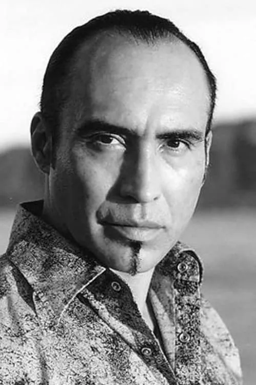 Mikey Kovar ha trabajado con Victor Favrin en 1 ocasiones