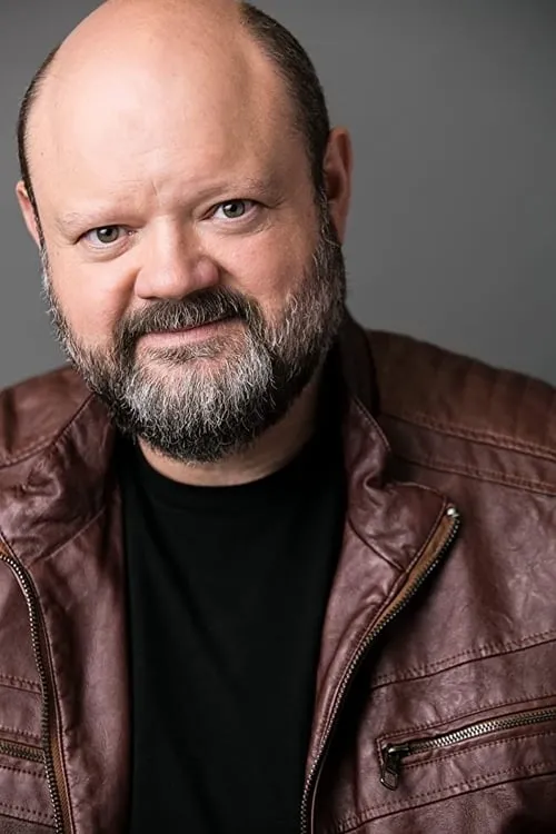 Matthew Glave ha trabajado con Victor McCay en 2 ocasiones