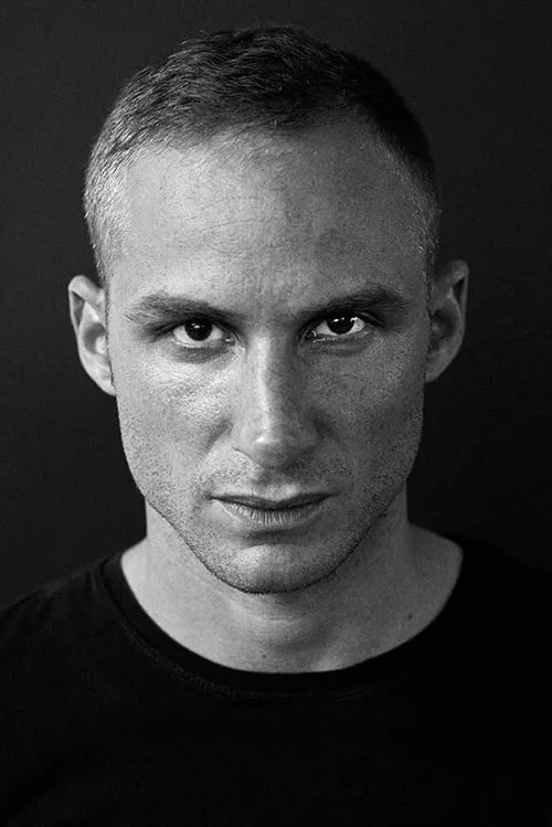 Victor Pontecorvo interpretando a Antoine Tisserant