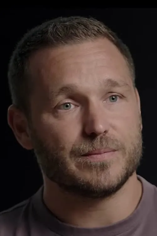 Bennet Wiegert ha trabajado con Víctor Tomás en 1 ocasiones