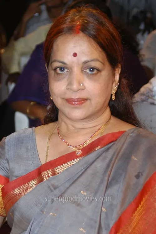 Vijaya Nirmala interpretando a Chukka
