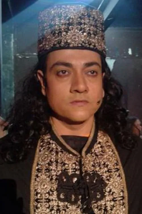 Mahesh Pillai ha trabajado con Vikrant Chaturvedi en 1 ocasiones