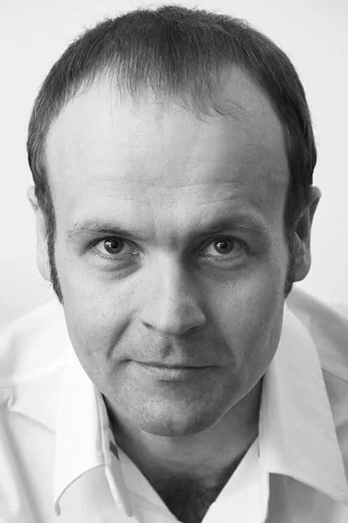 Mikhail Fedorchenko ha trabajado con Viktor Semyrozumenko en 1 ocasiones