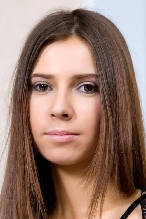 Viktorina Steel interpretando a