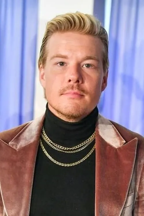 Pelle Miljoona ha trabajado con Ville Galle en 1 ocasiones