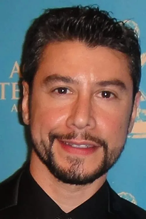 Pawl Bazile ha trabajado con Vince Cupone en 2 ocasiones