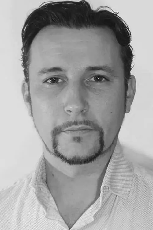 Aaron J. March ha trabajado con Vincent Parfitt en 1 ocasiones