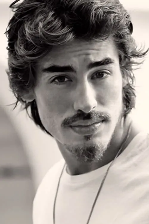 Vinícius Redd — personaje: Rafael Andrade "Rafa"