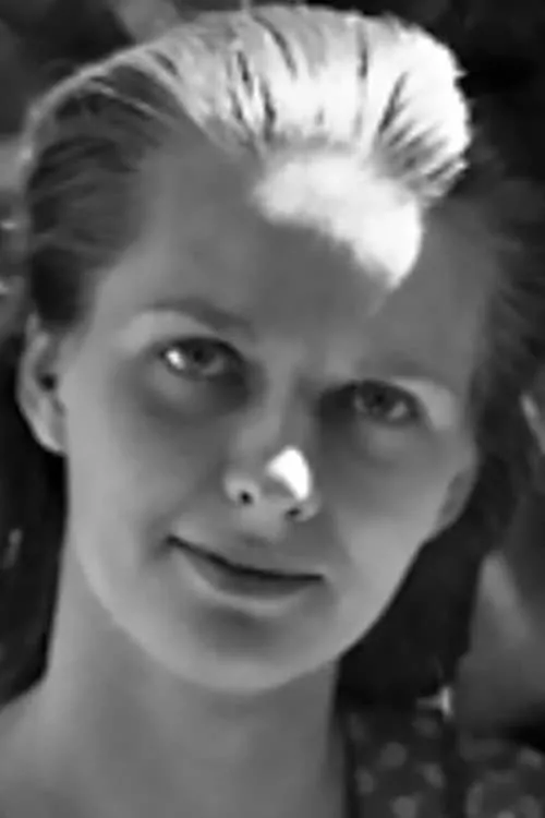 Edwin Denby ha trabajado con Virginia Nicholson en 1 ocasiones