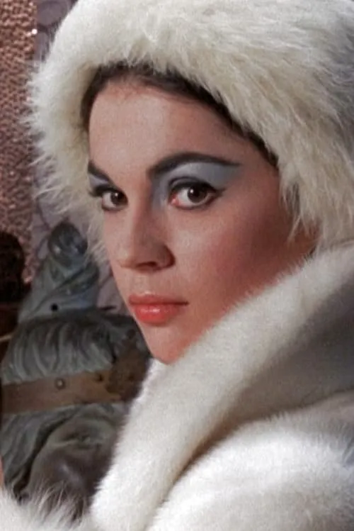 Virginia North interpretando a Champa