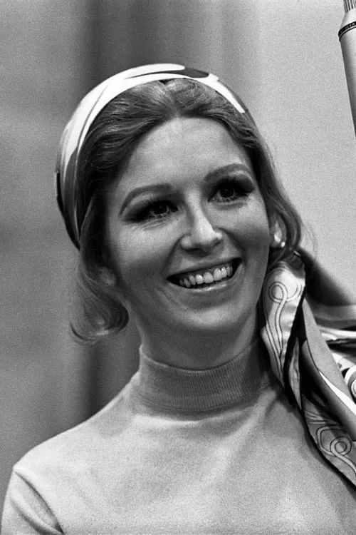 Nancy Guild ha trabajado con Virginia Vestoff en 1 ocasiones