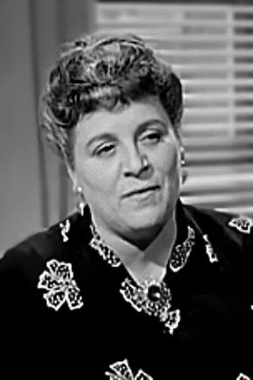 Vittoria Crispo interpretando a