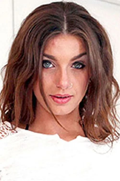 Vixen Monroe interpretando a