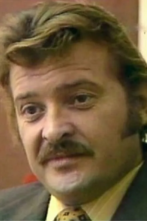 Vladimir Anisko interpretando a