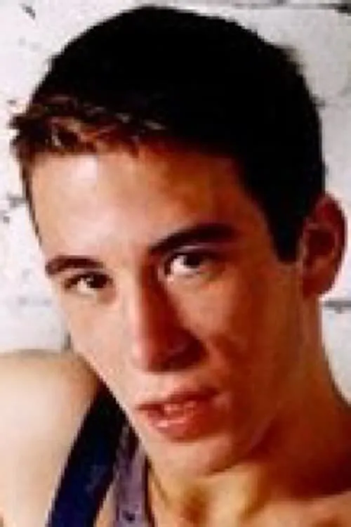 Vladimir Sartori interpretando a