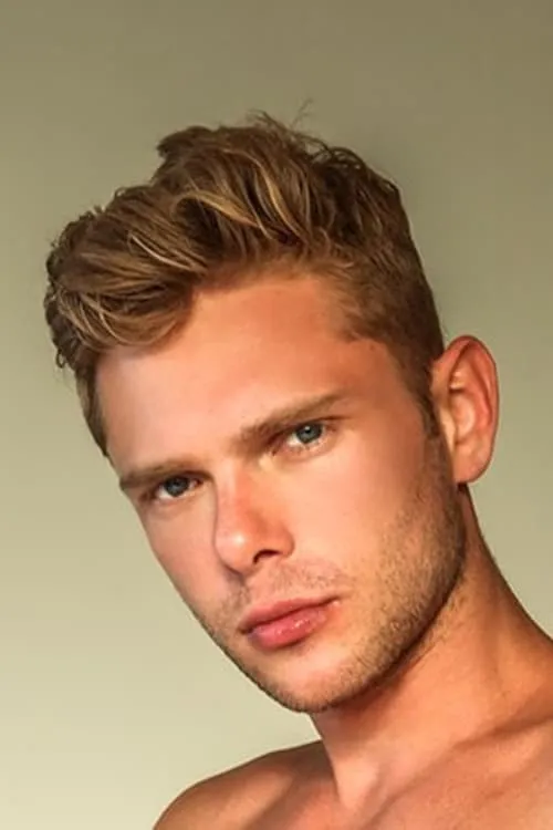 Vladimir Stark interpretando a