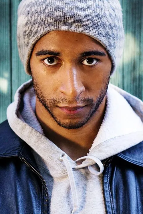 Neha Mahajan ha trabajado con Vonzell Carter en 1 ocasiones