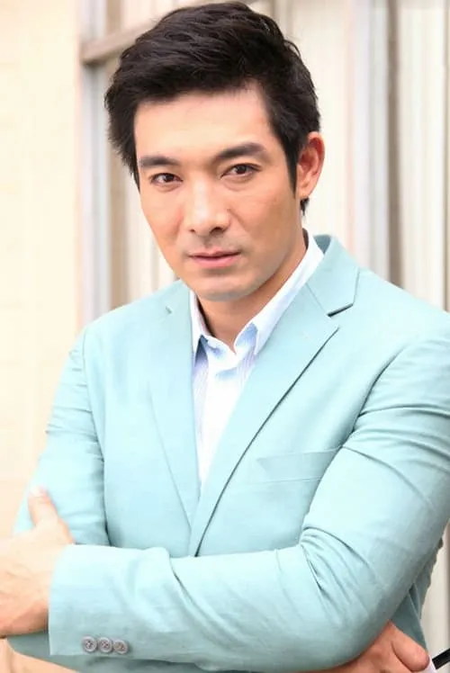 Puttipong Promsaka Na Sakolnakorn ha trabajado con Voravudh Niyomsap en 1 ocasiones