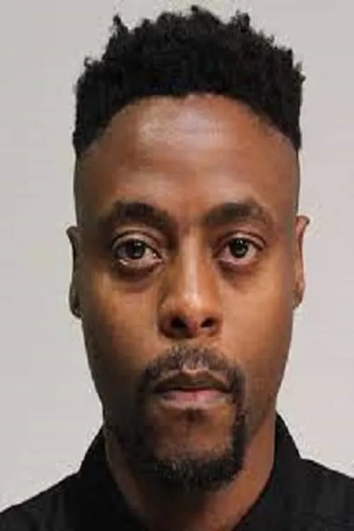 Michael Kumnick ha trabajado con Vuyo Loko en 1 ocasiones