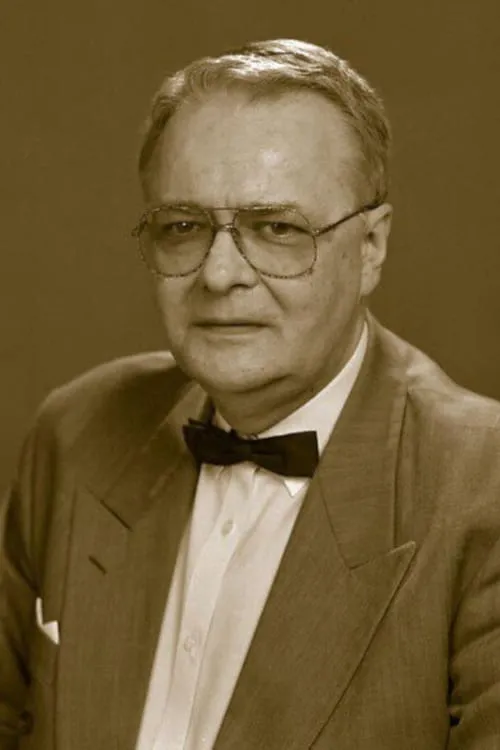 ??????? ???????? ha trabajado con Vyacheslav Ezepov en 1 ocasiones