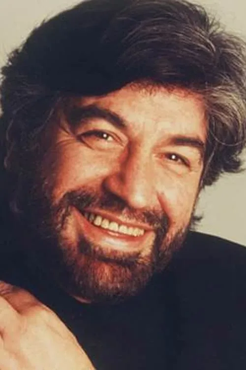 Lô Borges ha trabajado con Wagner Tiso en 4 ocasiones