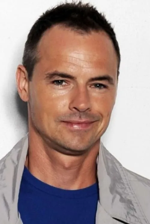 Waldemar Błaszczyk interpretando a Waiter, Antos and Kuba's Father