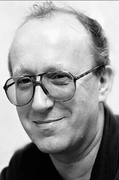 Walter Schmidinger interpretando a Gerhart Landauer