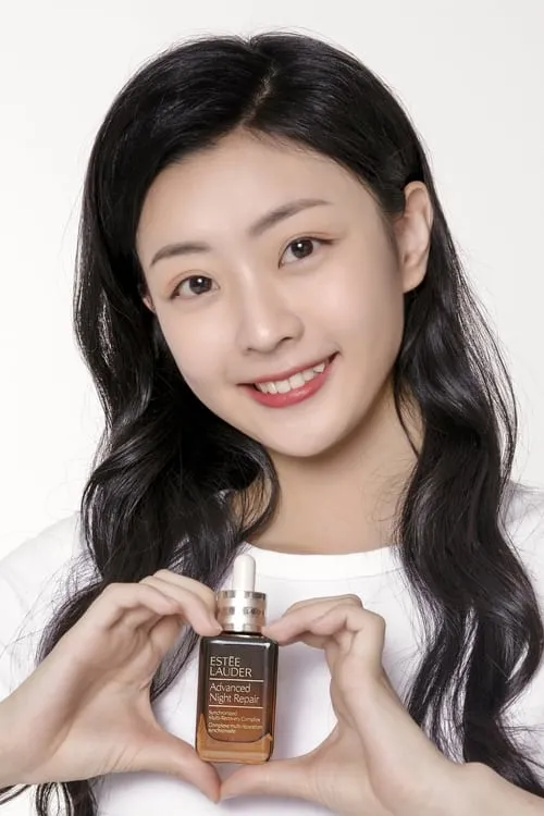 Wang Chengxuan — personaje: He Zhen