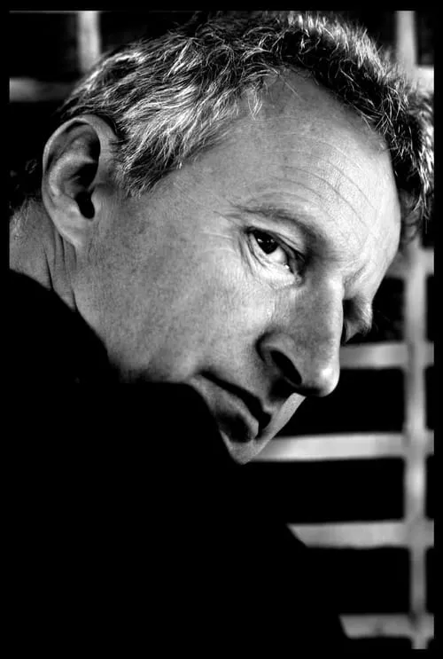 Warre Borgmans interpretando a Blix Junior/Paps