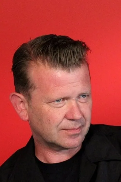 Ann Casson ha trabajado con Warwick Sayce en 1 ocasiones