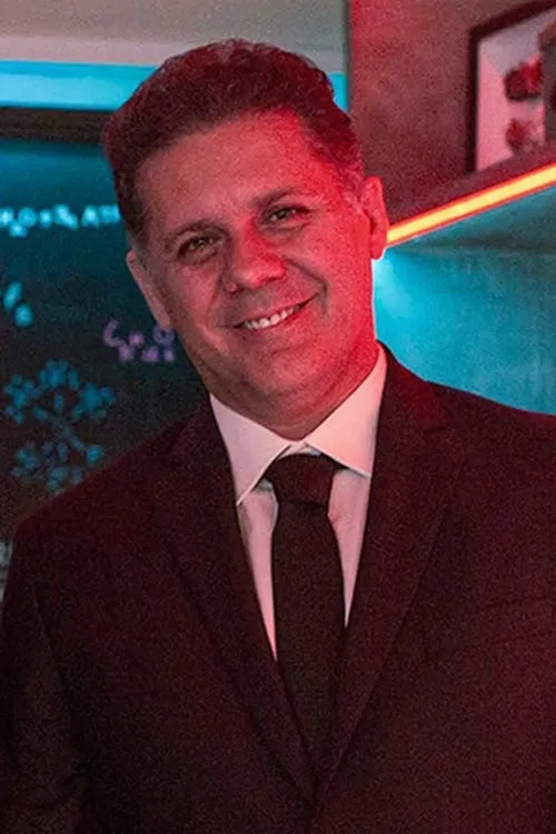 Wendel Bezerra interpretando a