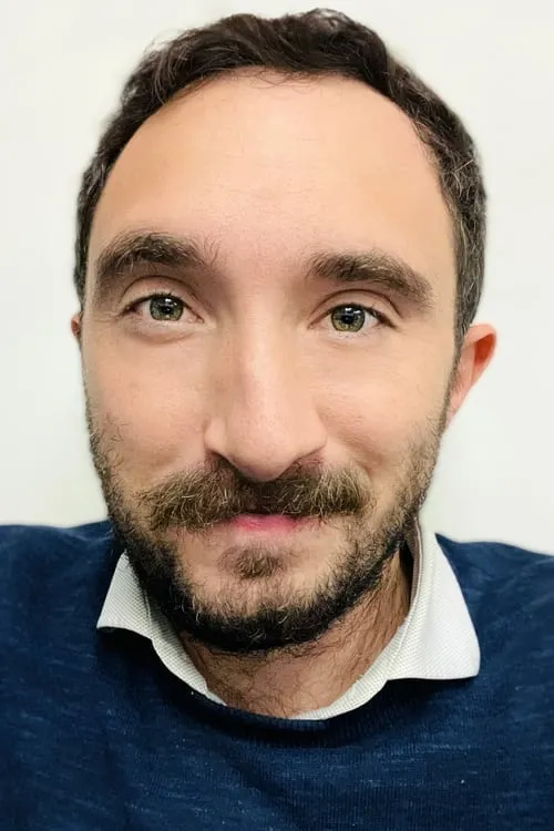 Will Dagger interpretando a Alpha 3 / Derek