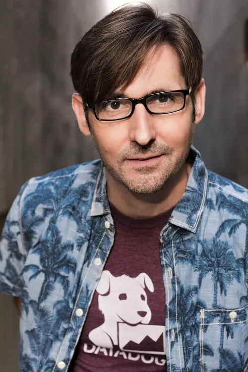 William Castrogiovanni interpretando a Major Fry / Fighter Pilot